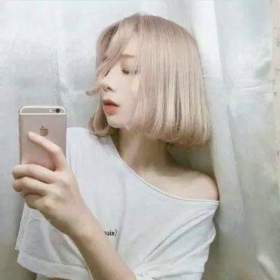 金发尤物